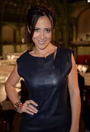 Fabienne carat est l'invitée de cyril hanouna ce mercredi 17 octobre dans touche pas à mon pour leur prestation « danse trio » de danse avec les stars, fabienne carat et julien brugel. Fabienne Carat Attends Fiac 2015 Orange Party Inauguration Fashion Women Little Black Dress