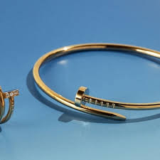 Check spelling or type a new query. How To Spot Real Cartier Juste Un Clou