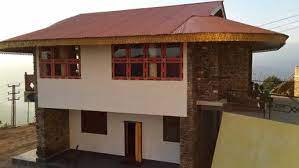 Visiting Hh Taklung Tsetrul Rimpoche Beautiful Residence Outdoor Decor Residences Decor