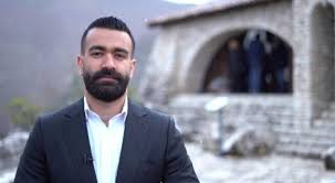 إنّي امرؤ صائم، والذي نفس محمد. Ø¬ÙŠØ±ÙŠ ØºØ²Ø§Ù„ ÙŠÙƒØ´Ù Ø·Ø¨ÙŠØ¹Ø© Ø¹Ù„Ø§Ù‚ØªÙ‡ Ø¨Ù€ Ù†Ø¨ÙŠÙ„Ø© Ø¹ÙˆØ§Ø¯ ÙˆÙƒÙŠÙ Ù†Ø¬Ø§ Ù…Ù† Ø§Ù„Ù‡Ø¬ÙˆÙ… Ø§Ù„Ø¥Ø±Ù‡Ø§Ø¨ÙŠ ÙÙŠ Ù†ÙŠØ³