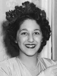 Maryanne Young's Instagram, Twitter & Facebook