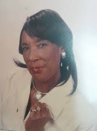 Ernestine Tucker's Instagram, Twitter & Facebook