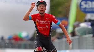 Así está la clasificación general del giro de italia 2021, clasificación de la montaña, clasificación por equipos, clasificación mejor joven. 2021 Giro D Italia Stage 6 Gino Mader Solos To Win On Windy Rain Soaked Route Velonews Com