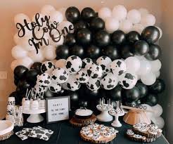 The black and white party isn't really specific to a particular holiday or theme, but is all about a color scheme which works well for more formal events. 200 Black White Parties Ideas In 2021 Black White Parties White Party Black And White Theme