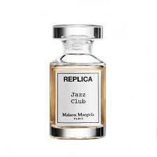 This perfume brims with the sweet notes of opened cigar boxes, old leather bar stools, and fine aged liquor. Maison Margiela Replica Mini Perfume Fragrance 24 Oz Coffret Nwob Jazz Club Ebay In 2020 Margiela Replica Fragrances Perfume Jazz Club