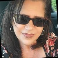 Jacqueline Herrmann's Instagram, Twitter & Facebook