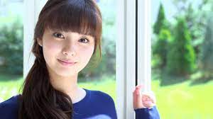 新川優愛  de-light - YouTube