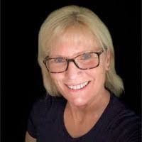 Donna Knuckles's Instagram, Twitter & Facebook