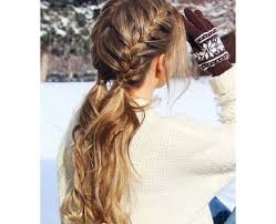 A perfect option with braids for long hair. 25 Stunning French Braid Hairstyles For 2021