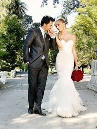 Luis fonsi também se aventurou como ator em duas séries mexicanas: 17 Ideas De Luis Fonsi Boda Boda Boda De Ensueno Poses De Fotografia De Pareja