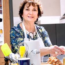 Pourquoi un cours de cuisine à domicile ou en entreprise avec mobilochef. Nadia Pledran Cotes D Armor Cuisine A Domicile Donne Cours De Cuisine Aux Particuliers A Votre Domicile