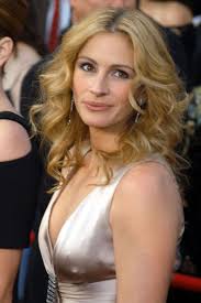 She went to fitzhugh lee elementary school, griffin middle school, and then campbell high school. Julia Roberts Through The Years 40 Photos Showing Pretty Woman Julia Roberts Transformation