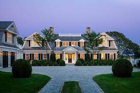 Coastal New England Harbor House New England Style Homes Preppy House Harbor House