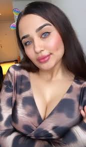 Süper Kulüp on X: TikTok Fenomeni Melek Azad Tutuklandı! Sosyal medyada  geniş bir takipçi kitlesine sahip olan TikTok fenomeni Melek Azad, hakkında  yürütülen soruşturma kapsamında kasten yaralama suçlamasıyla tutuklandı.  t.coI2ftu60eSZ https ...