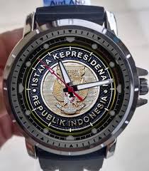 Check spelling or type a new query. Jam Tangan Keren Terbaru Custom Logo Istana Kepresidenan Ri Lazada Indonesia