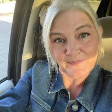 Hi there. I was hoping to get some insight from anyone who is or has had a  wedding in a state park/NP/ forest type setting. I'm at a complete loss of  where