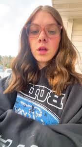 Olivia Boon's Instagram, Twitter & Facebook