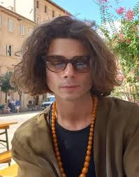 I versi di Giorgiomaria Cornelio in inglese