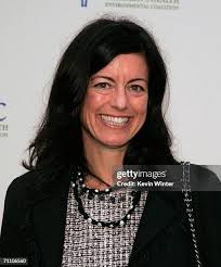 1,811 Laurie Young Photos & High Res Pictures