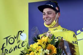 Tour de france gewonnen und das gelbe trikot erobert. Bxmfrsybjastsm
