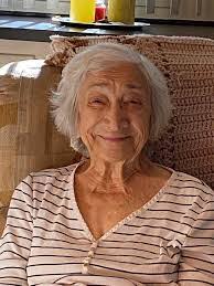 Ann Bisson's Instagram, Twitter & Facebook