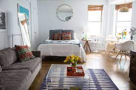 A Colorfully Eclectic 450 Square Foot Studio In Greenwich Village Nyc Studio Apartments Studio Apartment Layout Apartment Interior Design
