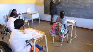 Alquiler vacacional en salta paquetes de vacaciones en salta vuelos a salta restaurantes en salta qué hacer en salta compras en salta. Docentes De Salta Piden Que Se Suspendan Por 15 Dia Pagina12