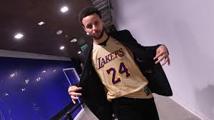 From magic johnson, dywane wade and trae young to his brother seth and his splash brother klay thompson, the accolades came flying in after. Steph Curry Joins Kobe Bryant In Exclusive Company With 62 Point Game Rsn