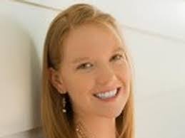 Heather Rey's Instagram, Twitter & Facebook