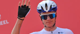 Chris froome among riders hurt in crash 8km from line. Chris Froome Will Ride The 2021 Tour De France