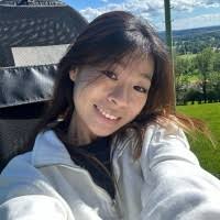 100+ ملفًا شخصيًا يحتوي على “Keira”