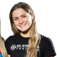 Amanda Boston's Instagram, Twitter & Facebook