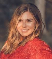 Starr Johnson's Instagram, Twitter & Facebook