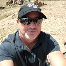 Tyler Henry Lindsey"