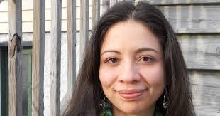 Toni Plummer's Instagram, Twitter & Facebook