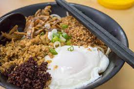 01:57 we decided to head back to the source of chilli pan mee, kl, to find out which store has the best bowl of noodles. Food Showdown We Compared 3 Noodle Spots In Kl To Find The Best Chilli Pan Mee Sethlui Com