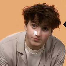 Benson Boone New Hair