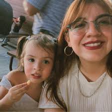 Pasando la cuarentena con mi compa Chuy, estamos agotados después de  limpiar la casa