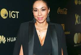 Jak on to łączy i w jaki sposób doszedł do takiego sukcesu? Omenaa Mensah I Rafal Brzoska Na Rajskiej Plazy Pogodynka Pozowala Topless Gwiazdy Maxxx News Rmf Maxxx