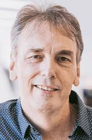 ASHG Honors Professor Sir Peter Donnelly, FRS, FMedSci with the 2022  William Allan Award