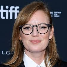 Devon Finn's Instagram, Twitter & Facebook