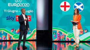 Ad effettuare materialmente il sorteggio di euro 2020 saranno 11 leggende che hanno già vinto gli europei: Euro 2020 Gli Europei Di Calcio Su Sky Tv Sorrisi E Canzoni