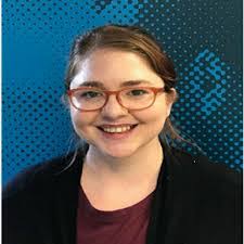 Suzanne Rath's Instagram, Twitter & Facebook