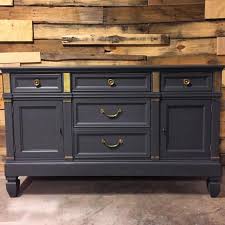 Stunning Dresser In Queenstown Gray Milk Paint Milk Paint Gray Painted Furniture Distressed Furniture Painting