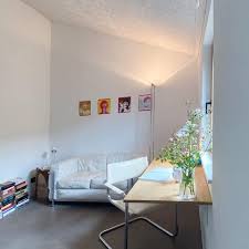 Ein klapptisch für wand kann sie sehr erleichtern, wenn sie die in kleineren küchen sind klapptische eine gute wahl, denn sie können platzsparend aufgestellt und bei bedarf zu voller größe umgebaut werden, sodass klapptische sind. Individueller Klapptisch Fur Kleine Raume