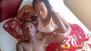 Free Real Homemade Amateur Afro Girlfriend Sucking BBC in Sex Tape Porn  Video - Ebony 8