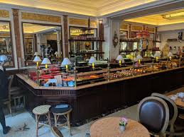 Carette Bakery Paris Near Hotel In 2020 Paris Food Guide Paris Food Paris Restaurants