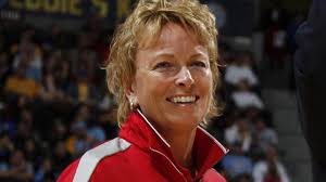 Dottie Pepper delivers a short message