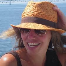 Molly Buck (@mjwbuck)