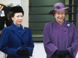 Star academy 8 kardashian soeur era cti stephane plaza kim kardashian instagram photos tatouage africain peter falk mort shy m et son amoureux koh lanta animateur. Elizabeth Ii Ce Jour Ou Sa Soeur Margaret A Termine Completement Saoule Avec Les Acteurs De Starsky Et Hutch Femme Actuelle Le Mag